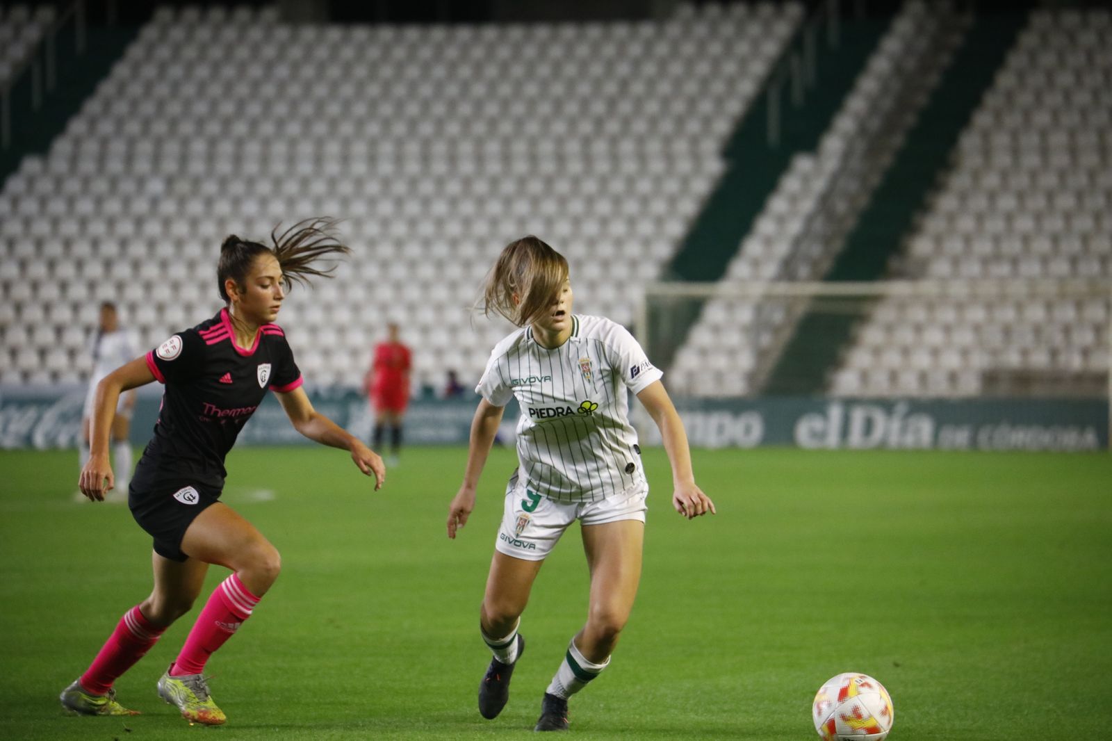 La derrota del Córdoba Femenino ante el Madrid CFF en la Copa de la Reina, en imágenes