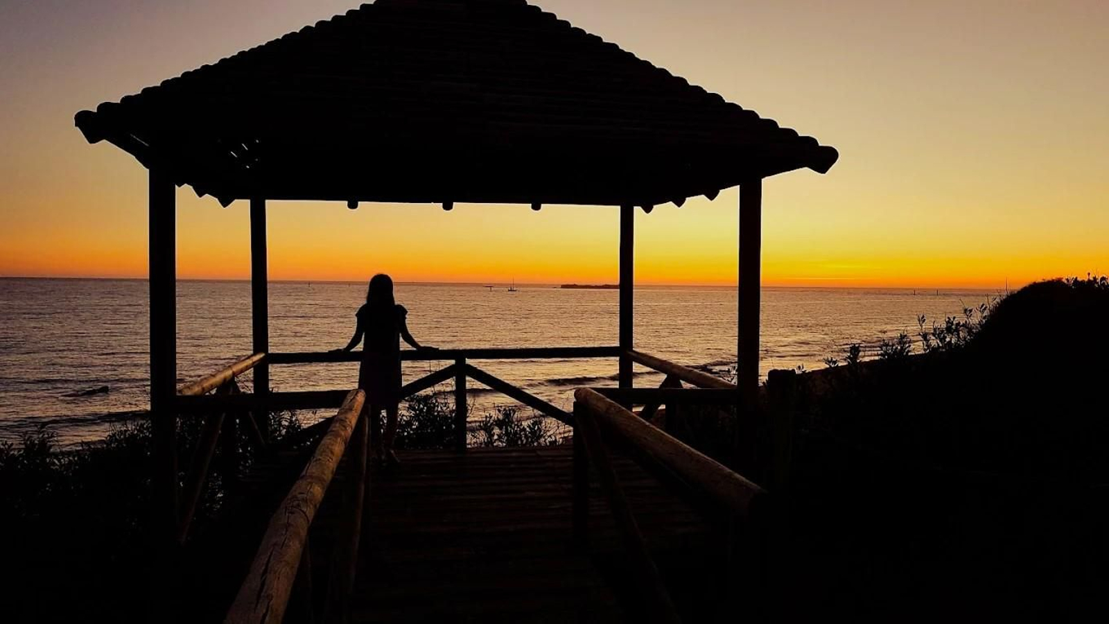 Imagen de archivo de uno de los atardeceres de la costa de Chiclana