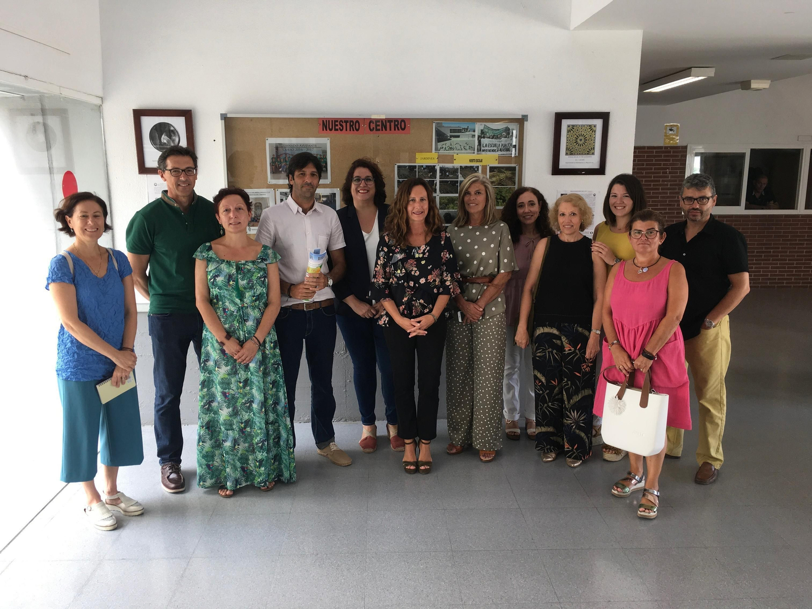 Remedios Palma durante su visita de ayer al IES Cornelio Balbo.