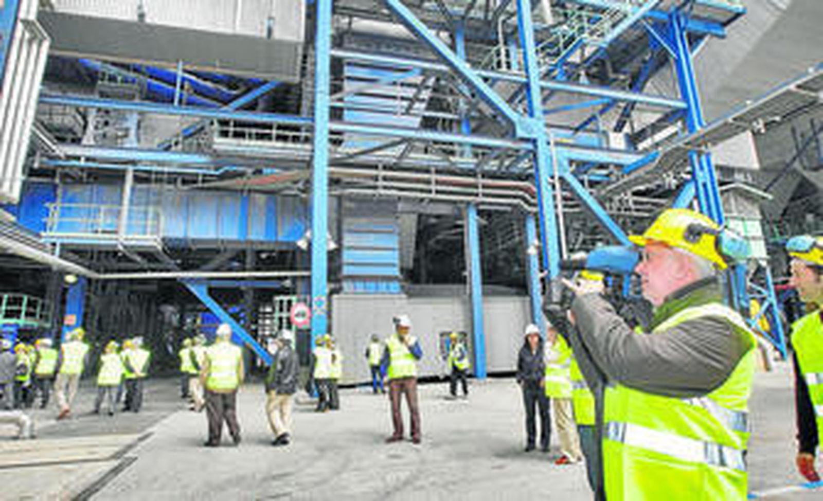 En marzo de 2010, la Central Térmica de Carboneras cumplió su 25 aniversario y se realizó una visita institucional y de la prensa.