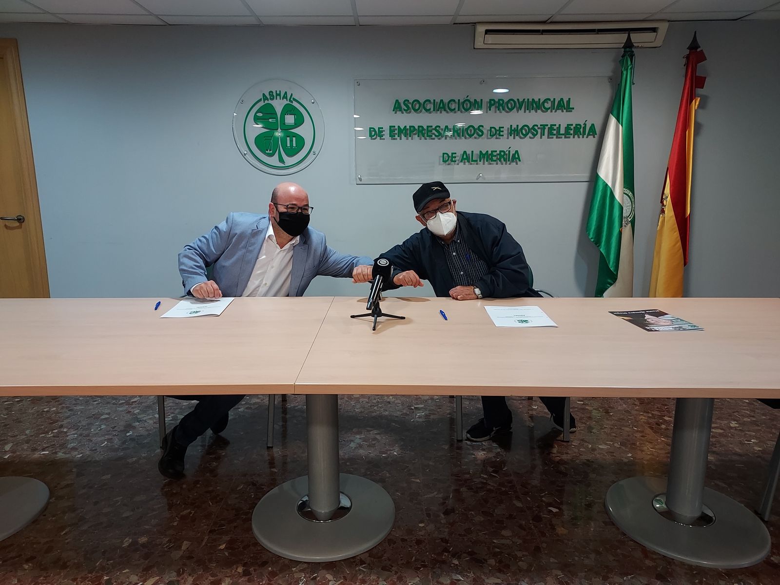 Ashal colaborará con ARA en la prevención y tratamiento del alcoholismo