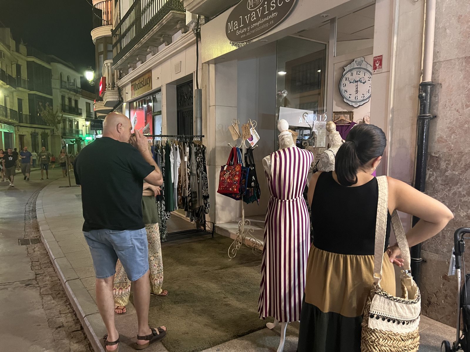 Una calle de Priego de Córdoba durante la Noche Abierta.
