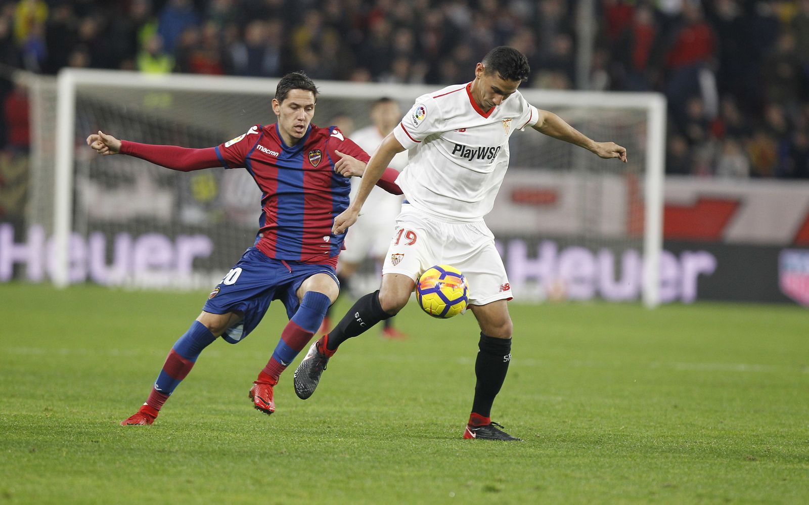 Las imágenes del Sevilla-Levante