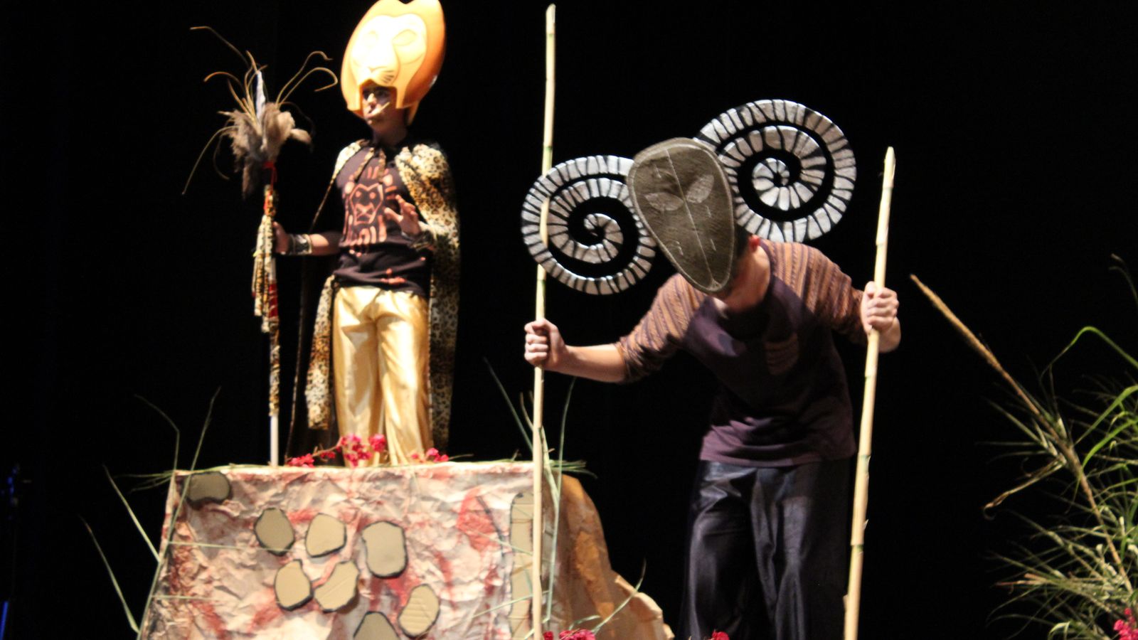 Representación de una obra de teatro en Vera.