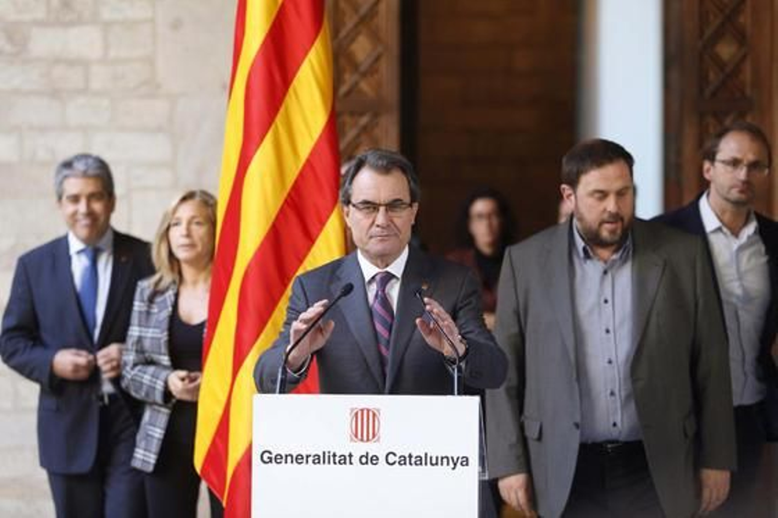 Mas pacta la pregunta de la consulta: "¿Quiere usted que Cataluña sea un Estado?"