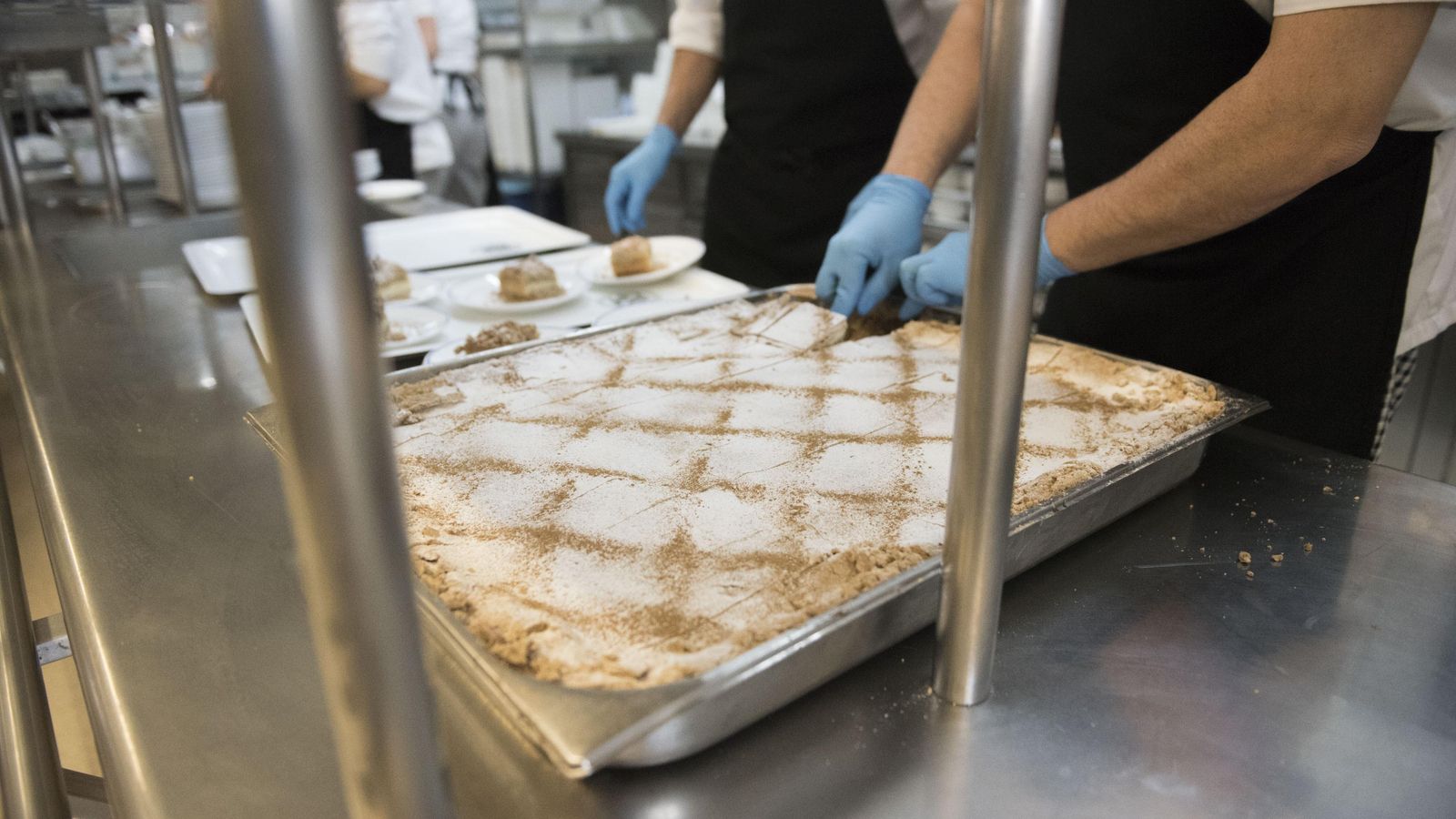 Cuajada de carnaval, de postre.