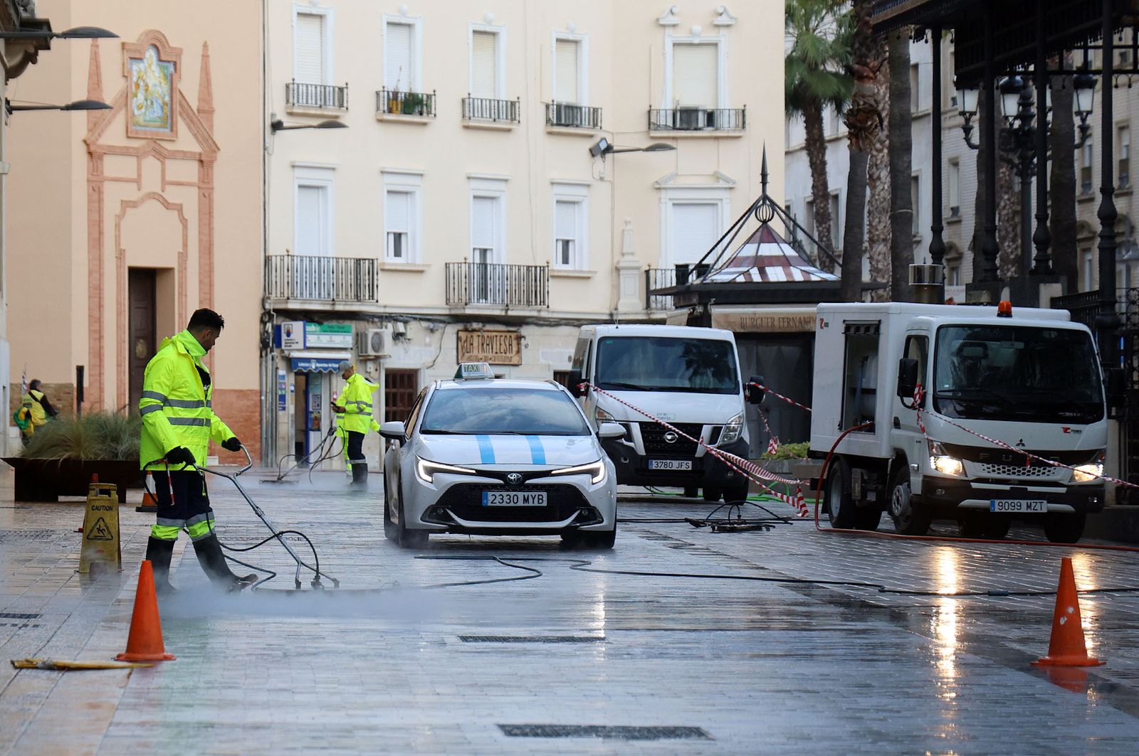 Imágenes del viernes 2 de mayo en Huelva