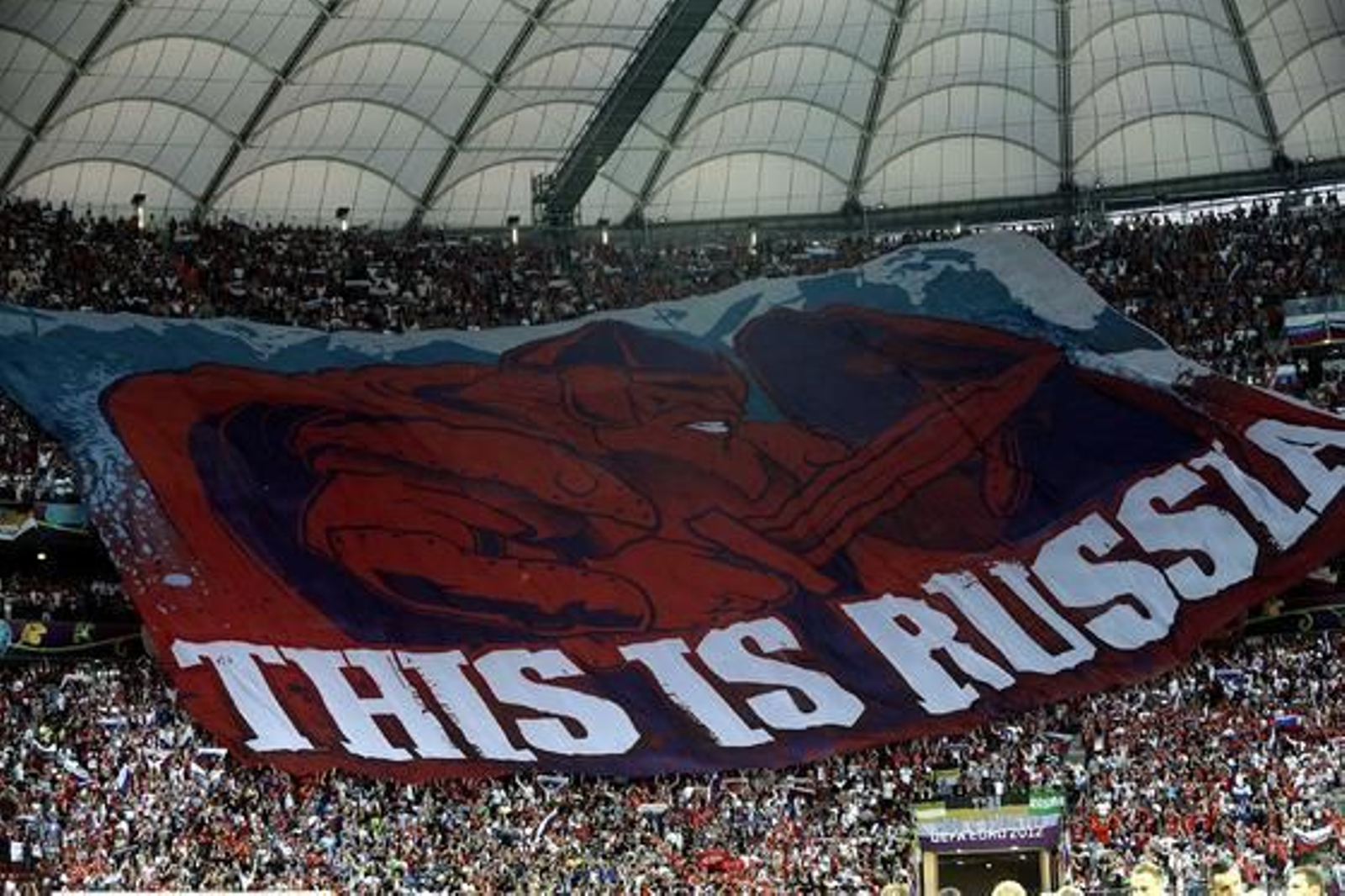 Polonia y Rusia empatan 1-1 en un partido loco en el que cualquiera pudo ganar.

Foto: EFE