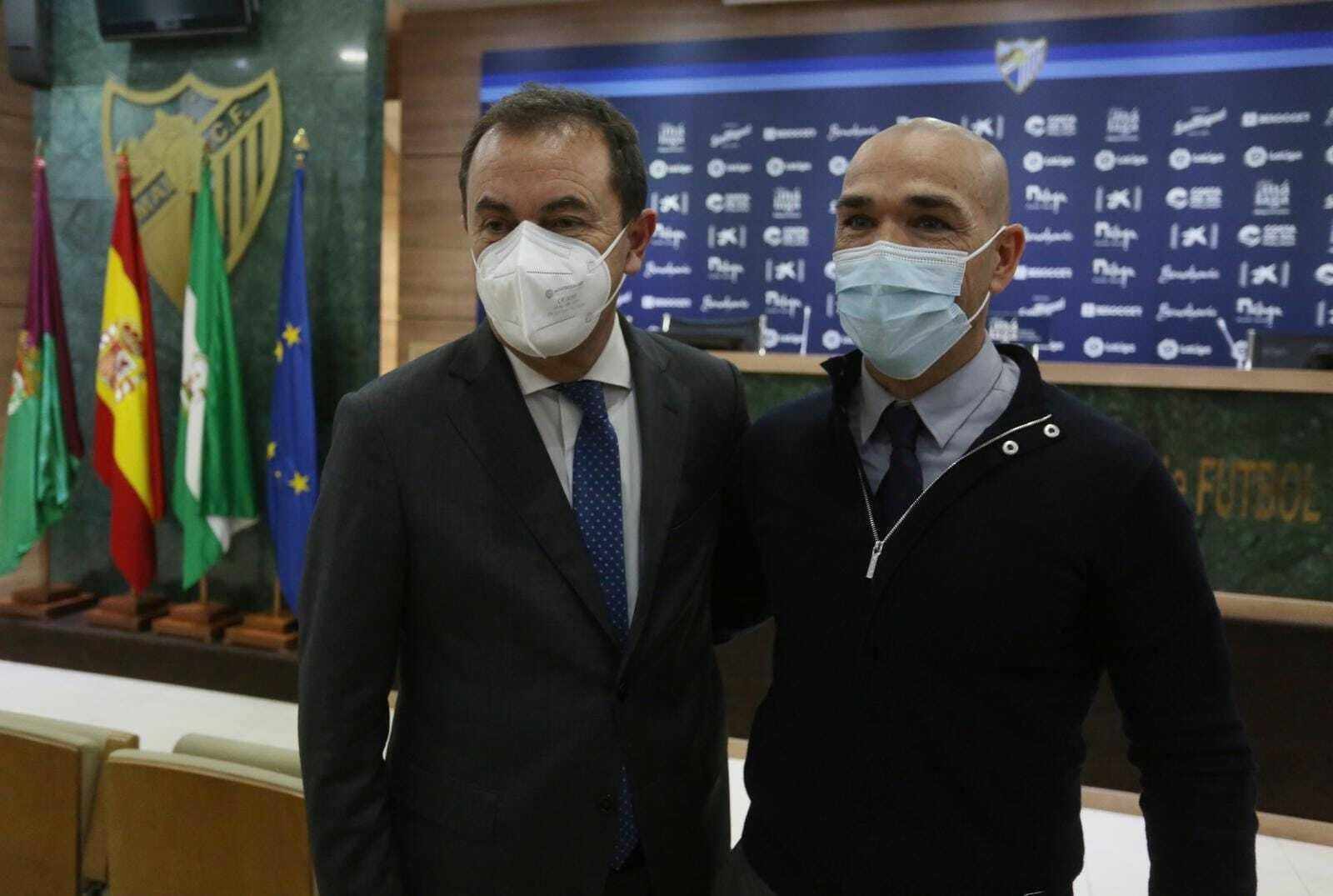 José María Muñoz y Manolo Gaspar, en La Rosaleda. José María Muñoz y Manolo Gaspar, en La Rosaleda.