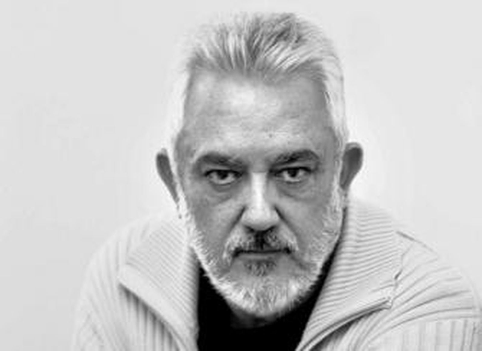 Imanol Uribe, autor de la adaptación al cine de 'La carta esférica'.