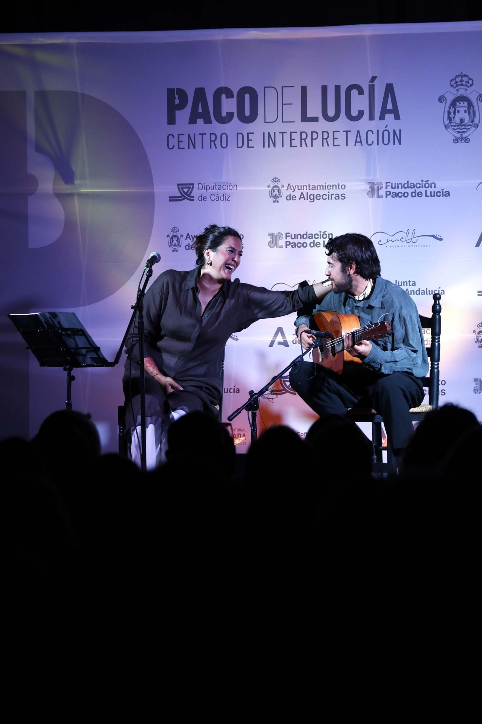 Fotos del concierto de Alba Molina y Victor Franco en el Centro de Paco de Lucía en Algeciras