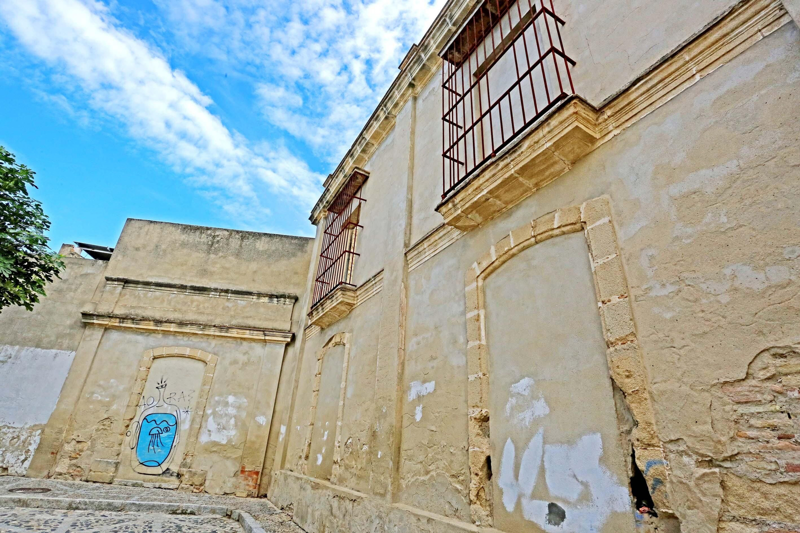 Estado actual del palacio Riquelme en Jerez