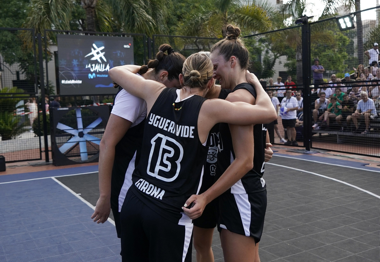 La Jaula Movistar promociona la Copa 2024 en Málaga