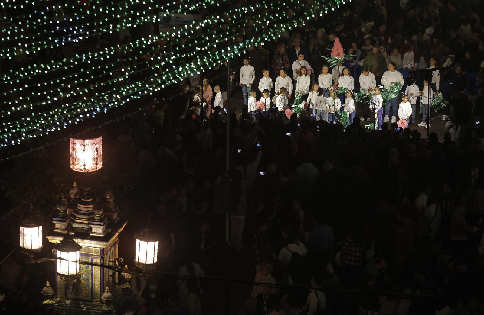 El encendido del alumbrado navideño de Algeciras, en imágenes