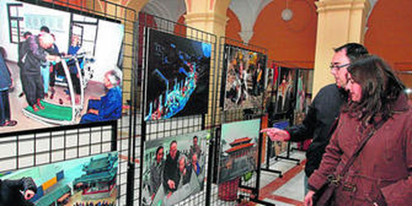 Paneles incluidos en la exposición que puede visitarse en el Campus de La Merced sobre la realidad china actual.