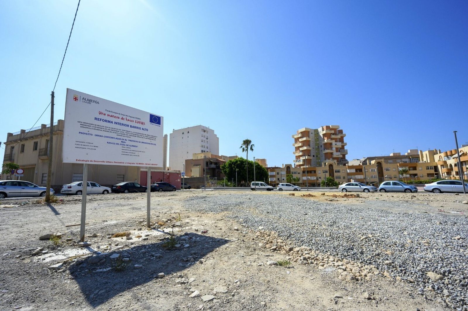 Uno de los solares que se van a vallar en el Barrio Alto
