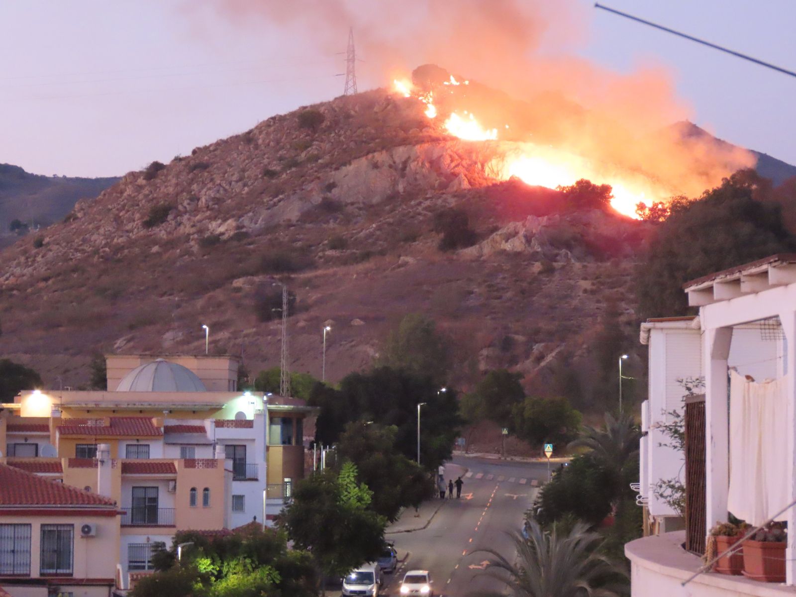 Imagen del incendio forestal en Málaga capital