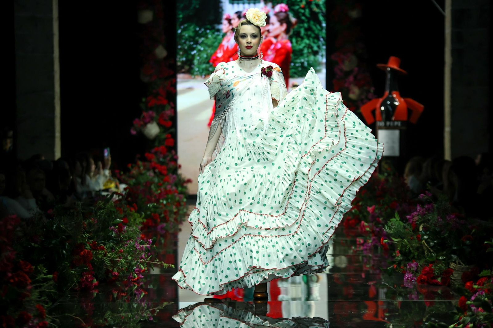 Desfile de Delia Flamenca Pol Núñez en la Pasarela Flamenca Tío Pepe Jerez 2024