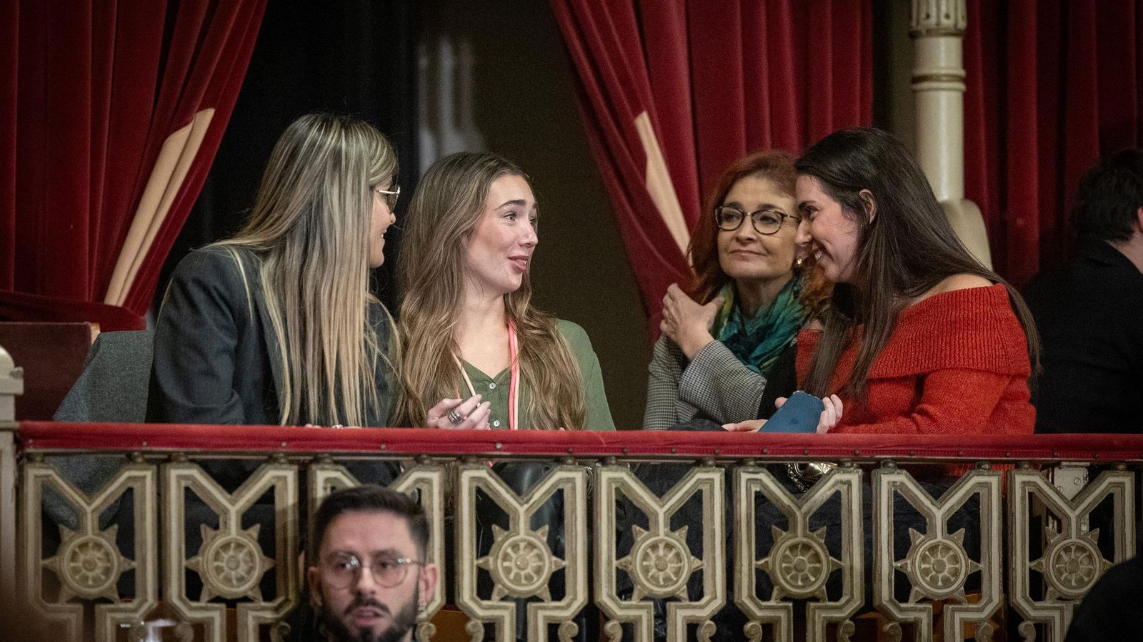 Búscate entre las mejores imágenes de la decimocuarta sesión de preliminares del COAC 2025