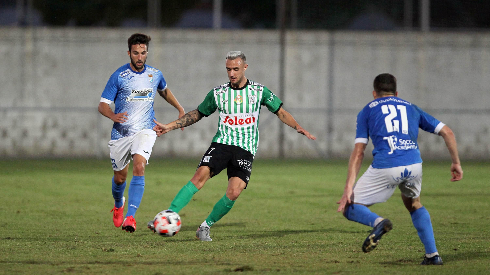 Imágenes de la presentación del Xerez CD y  Trofeo Feria de La Vendimia en La Juventud