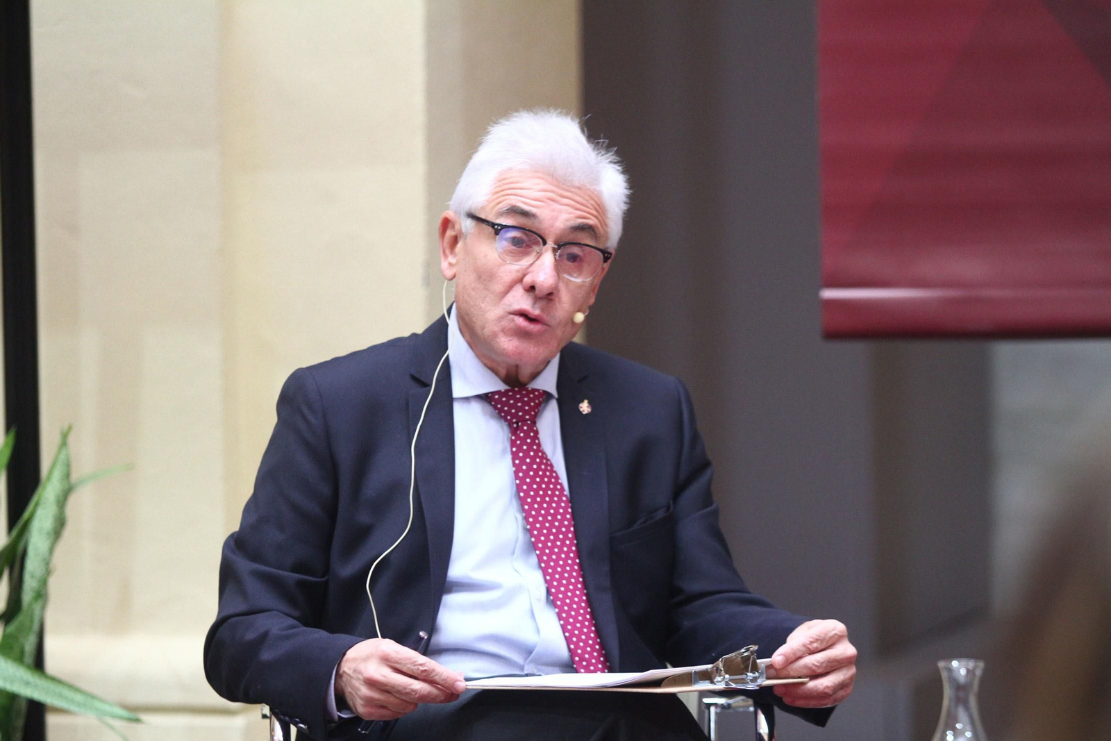 Imágenes de la presentación del estudio sobre 'El impacto económico, social y cultural de la UHU en la provincia'