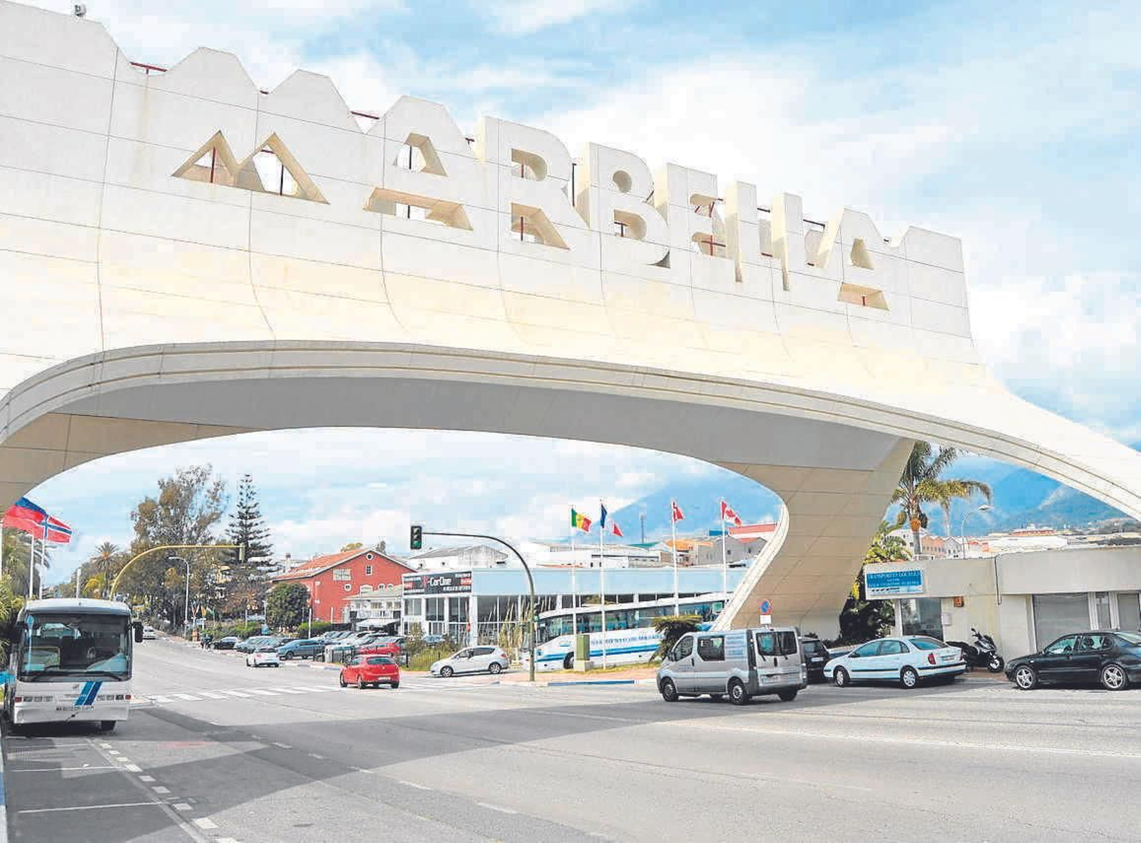 Arco de entrada a Marbella.