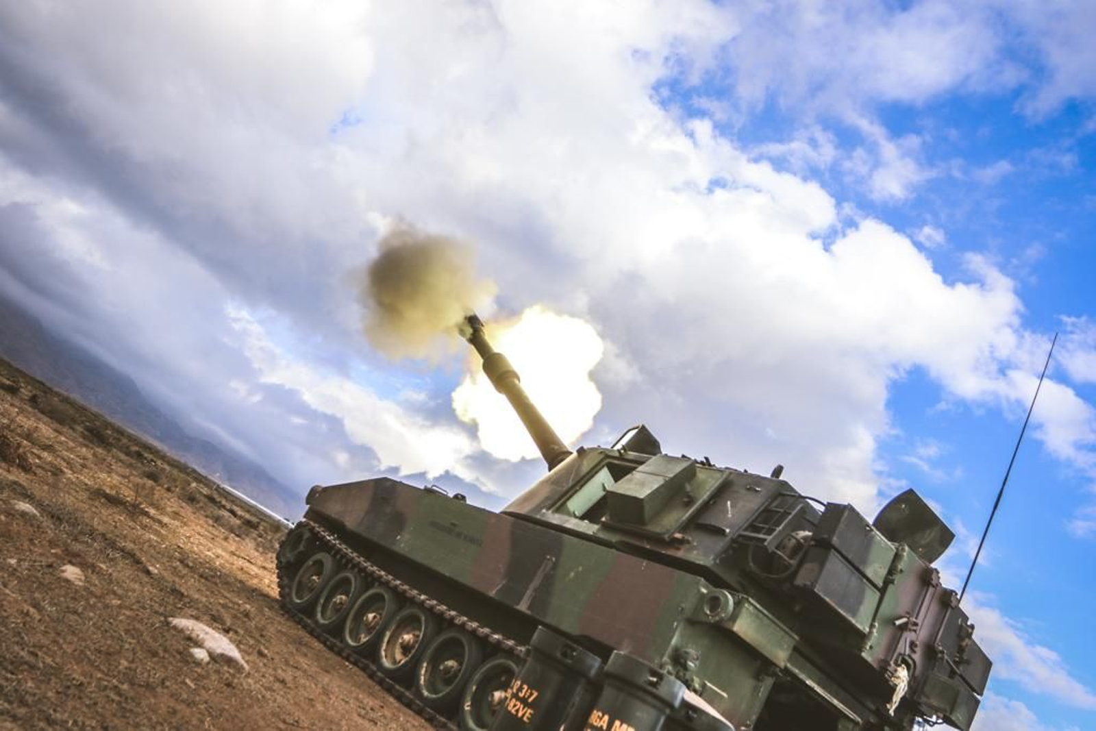 Imágenes de las maniobras del Tercio de Armada de Infantería de Marina en Almería