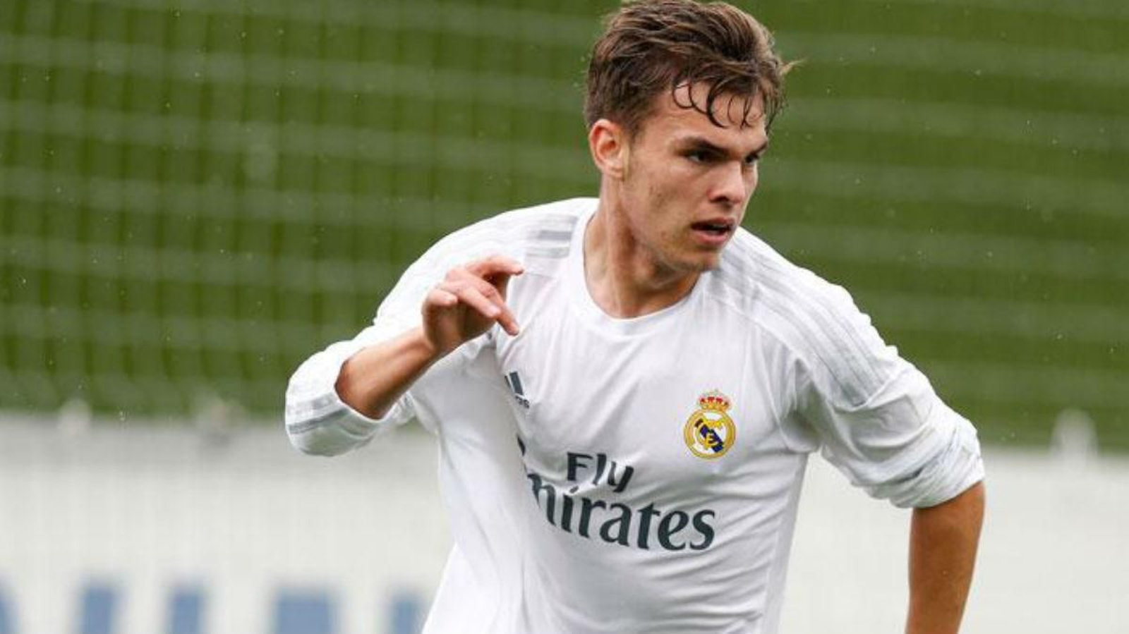 Febas decide este fin de semana entre Zaragoza o AlmeríaCharles está más cerca de firmar 	por el Sporting