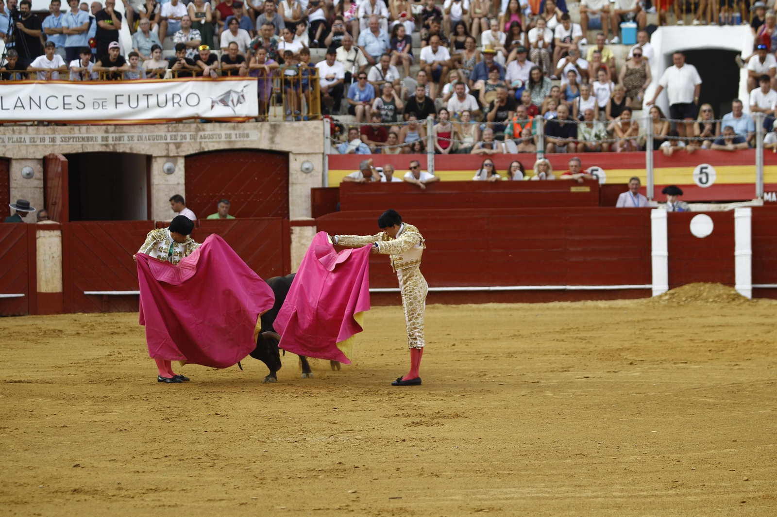 Las mejores imágenes de la clase práctica de la Escuela Municipal Taurina de Almería