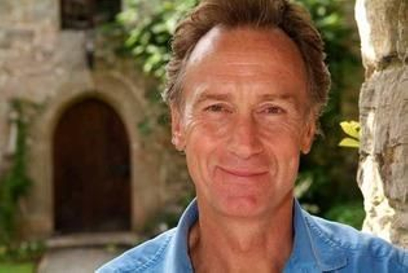 Muere Nicholas Evans, autor de 'El hombre que susurraba a los caballos'