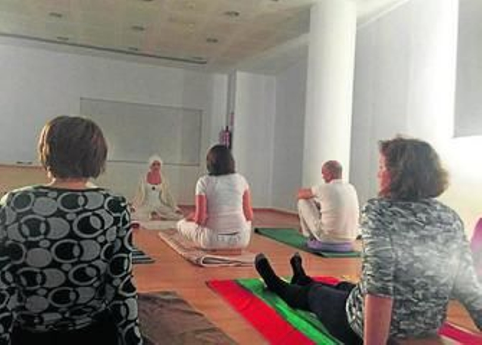 Taller de yoga y gala de moda para apoyar la lucha contra el cáncer