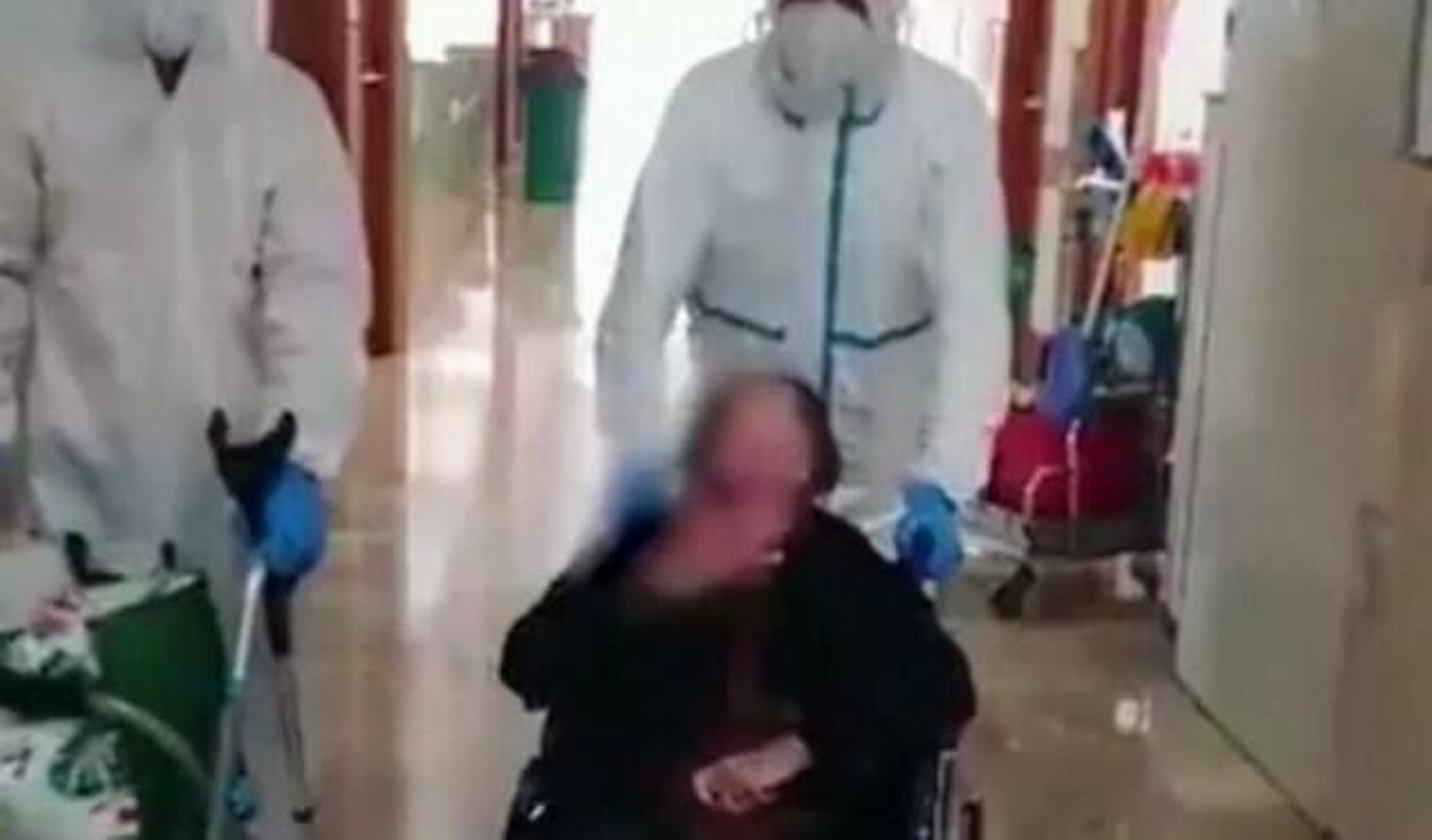 La última persona ingresada con coronavirus en el Hospital Comarcal 'Virgen del Camino' de Sanlúcar recibió el alta el pasado 28 de abril.