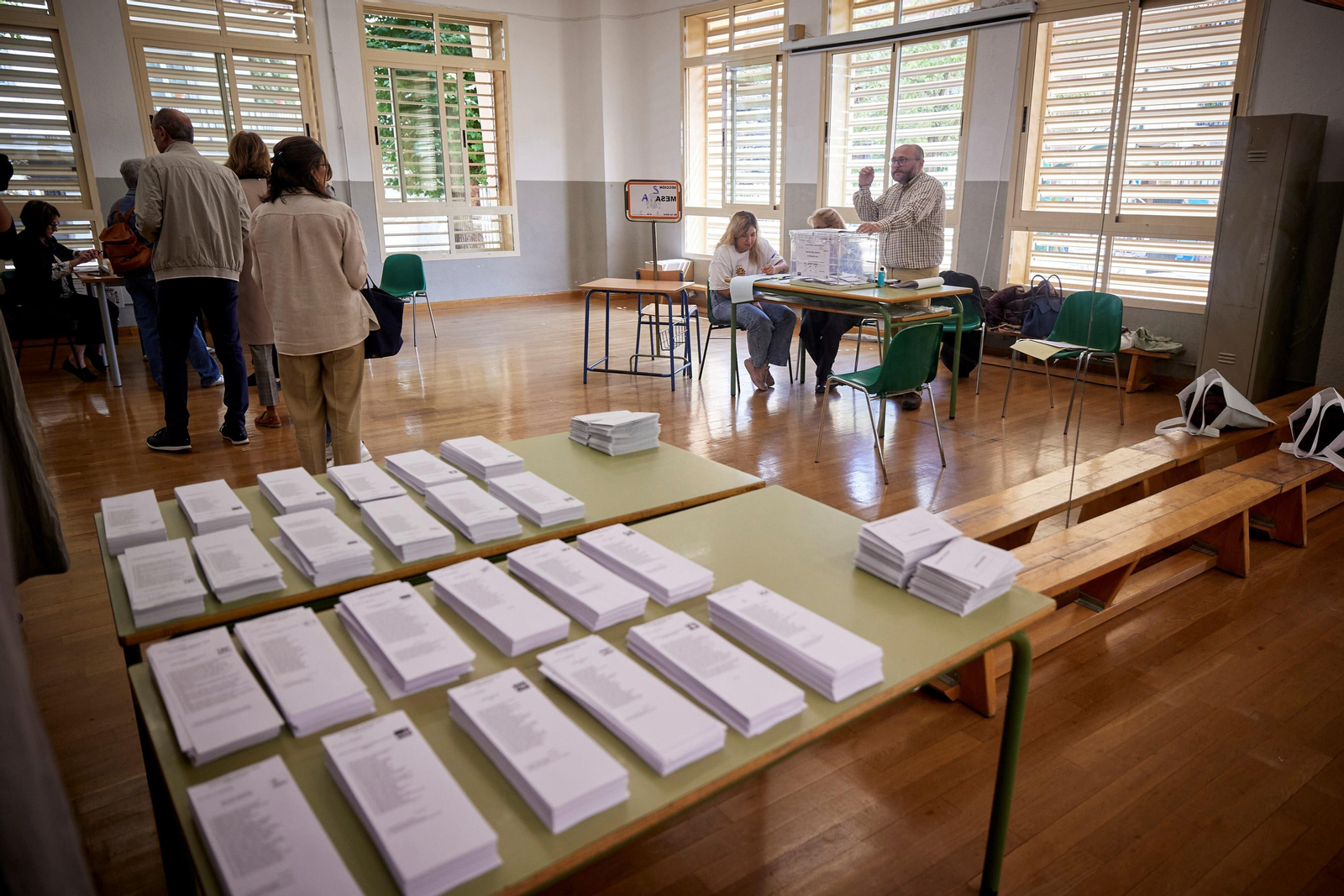 La fragmentación de la izquierda y el aumento de participación, claves en la mayoría del PP en Granada
