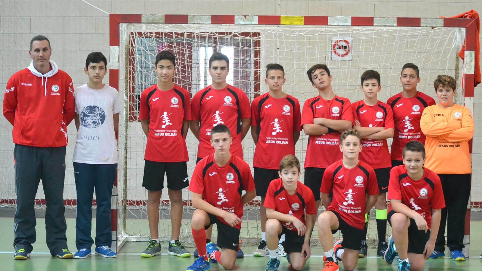 Conjunto infantil masculino del CBM Roquetas