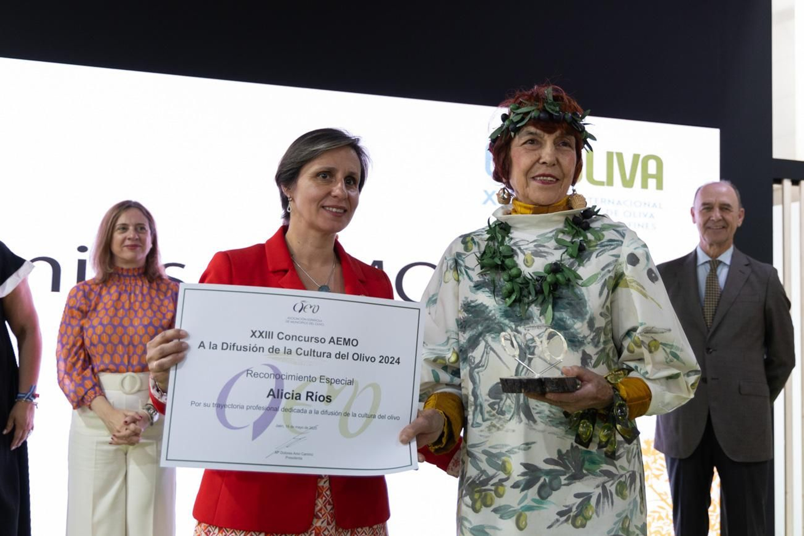 Entrega de los premios que otorga la Asociación Española de Municipios del Olivo (AEMO) Entrega de los premios que otorga la Asociación Española de Municipios del Olivo (AEMO)
