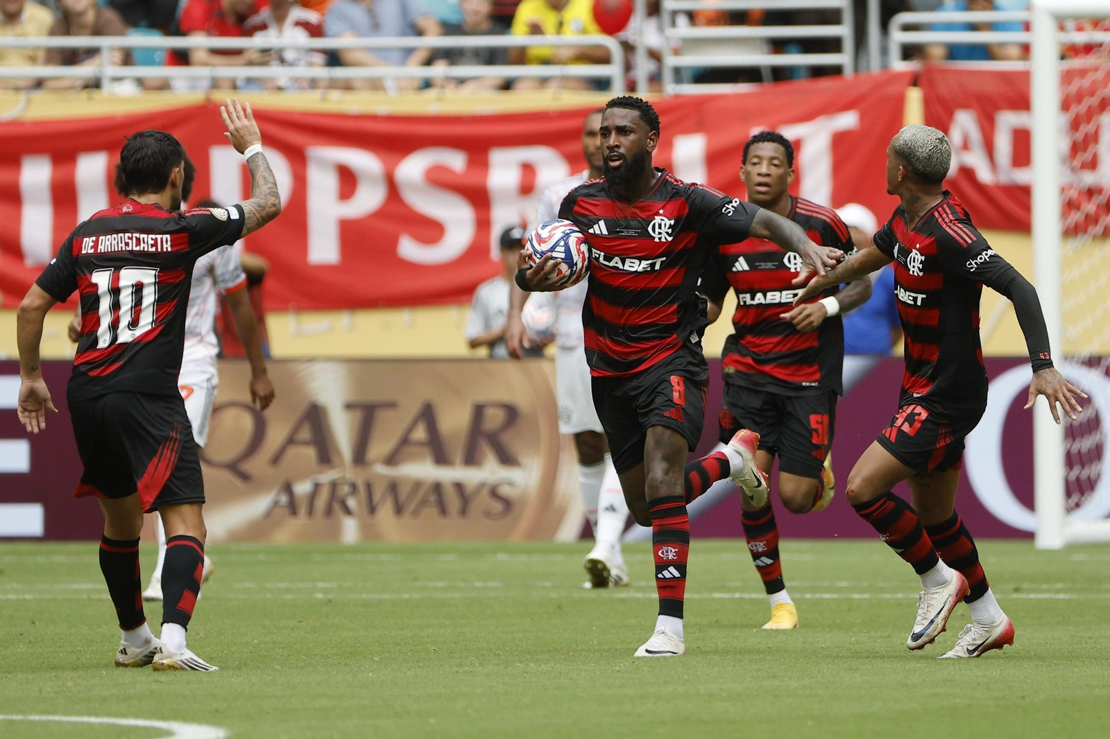 Flamengo-Bayern Múnich (35).jpg