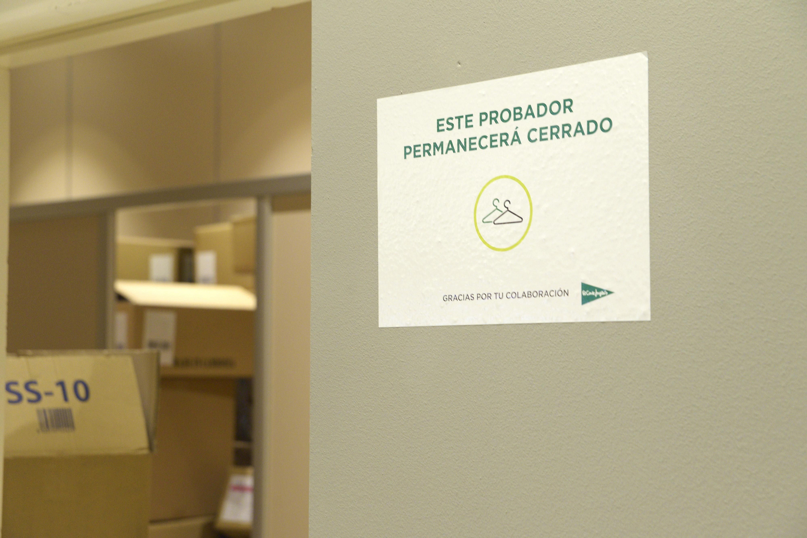 Fotos de los centros comerciales de Algeciras al inicio dela fase 2