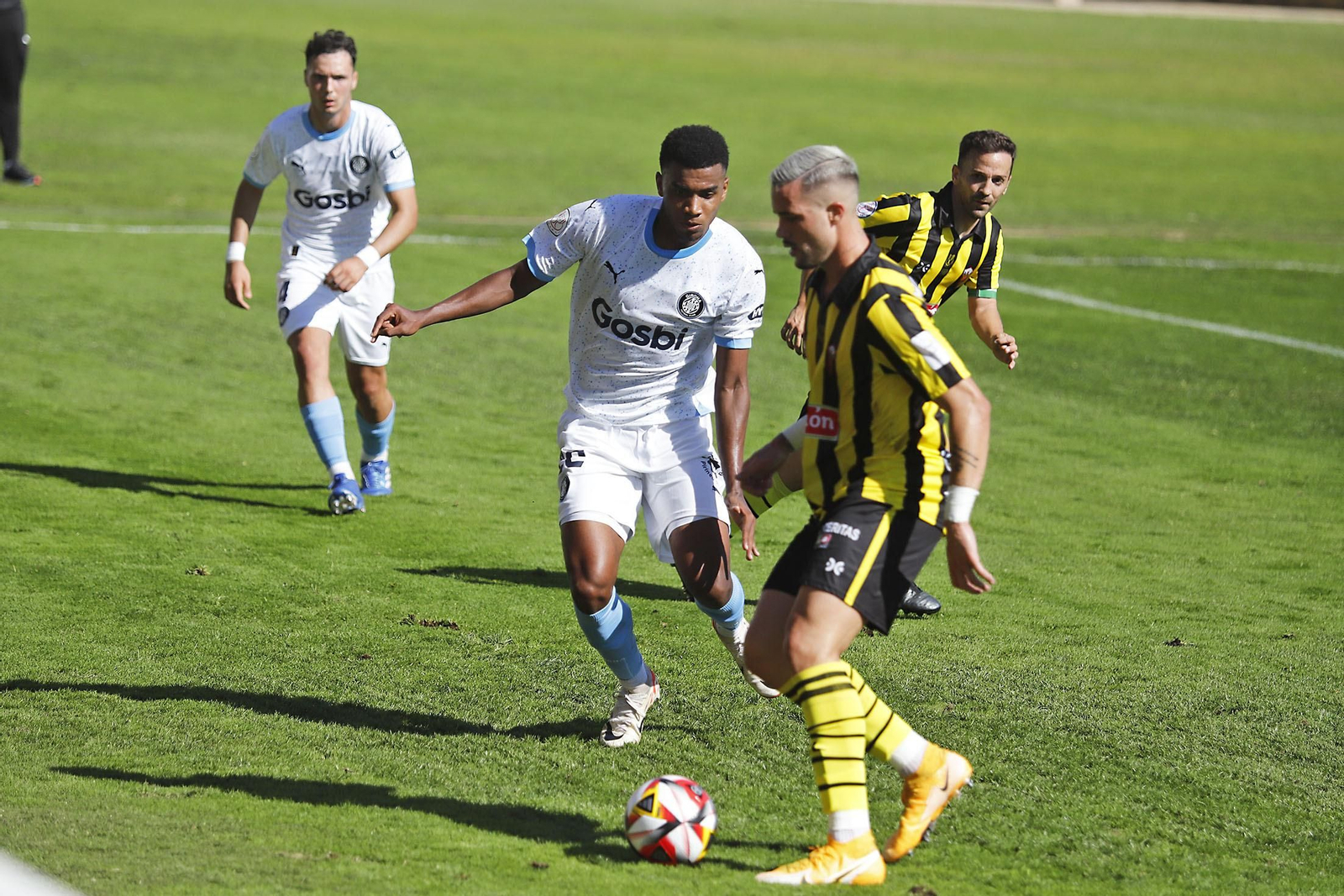 Imágenes del encuentro de Copa del Rey entre el San Roque de Lepe y el Girona