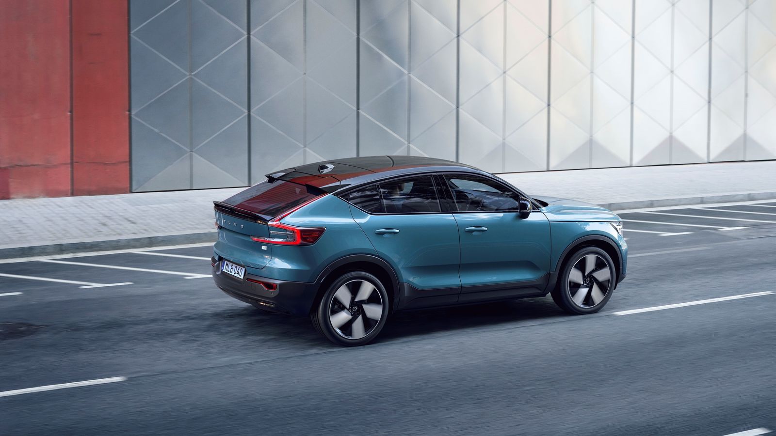 El C40 Recharge será el primer modelo de la historia de Volvo del que no habrá versiones con motores de combustión, extintas en la oferta de la gama en 2030.