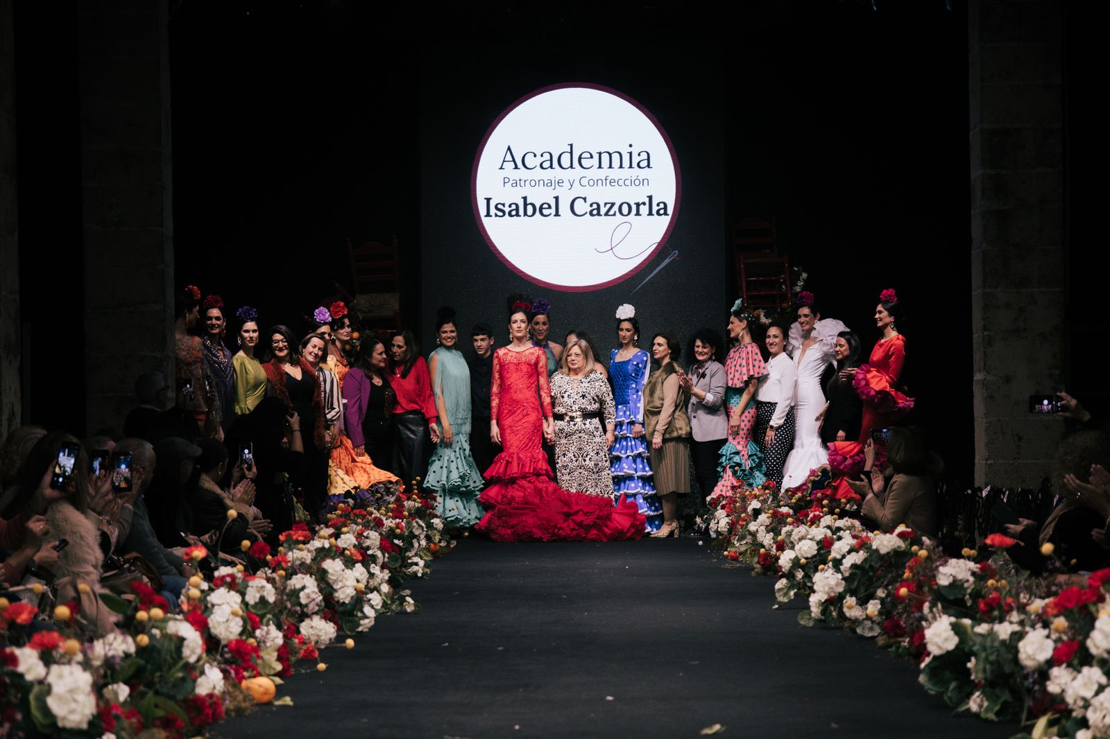 ACADEMIA ISABEL CAZORLA