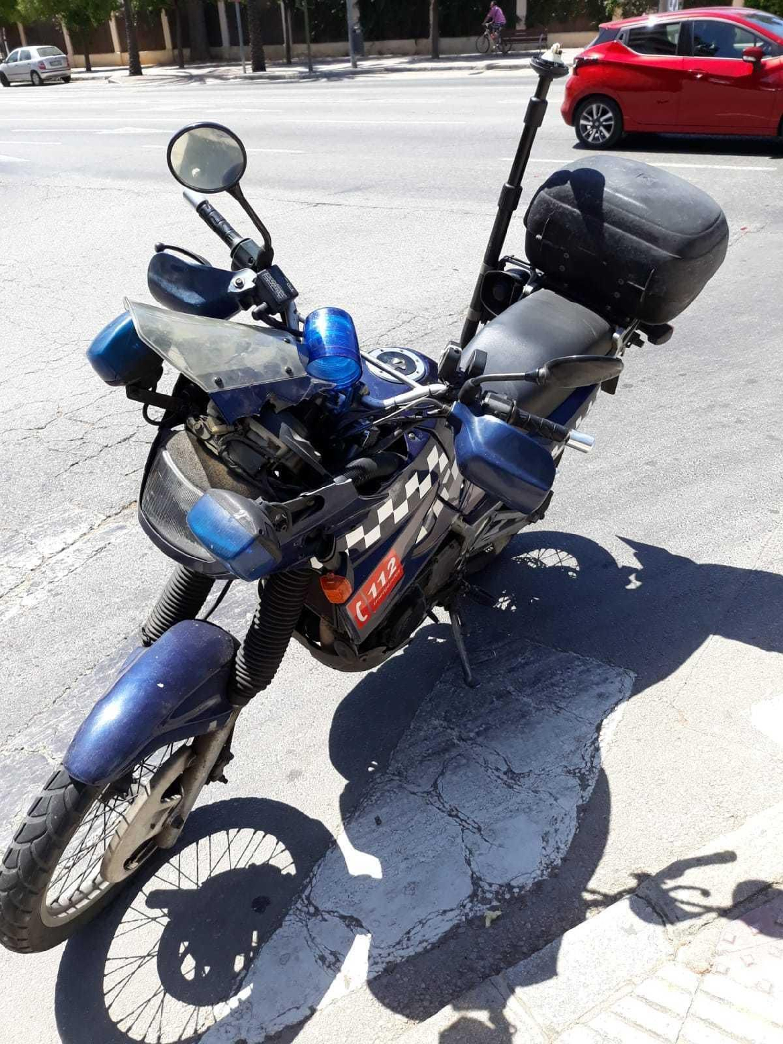 Estado en que quedó la motocicleta tras el accidente.