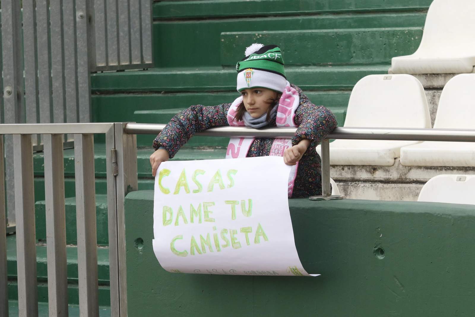 Las mejores fotos del ambiente en El Arcángel para el Córdoba CF - Intercity