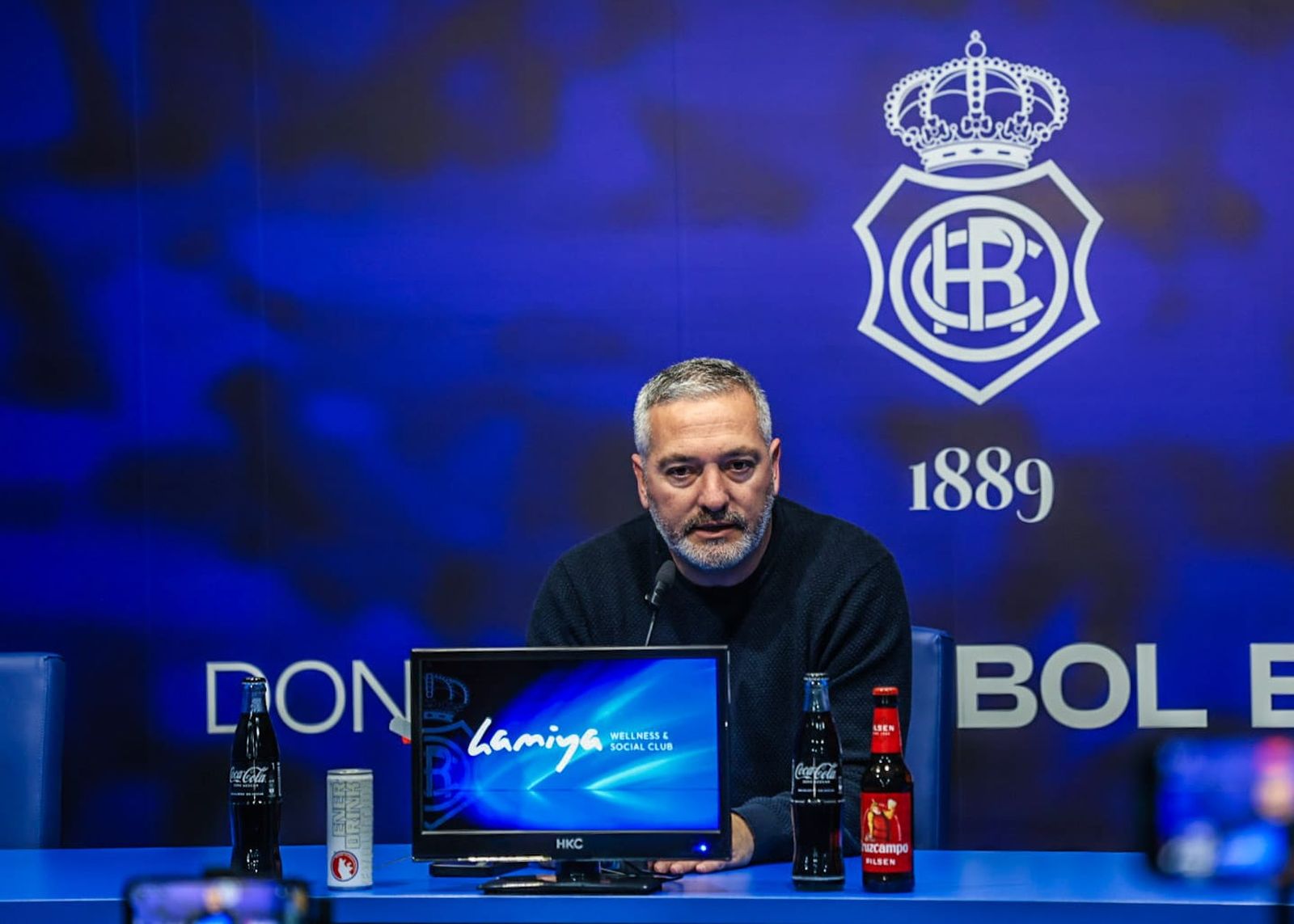 Arzu, durante la rueda de prensa de este viernes.