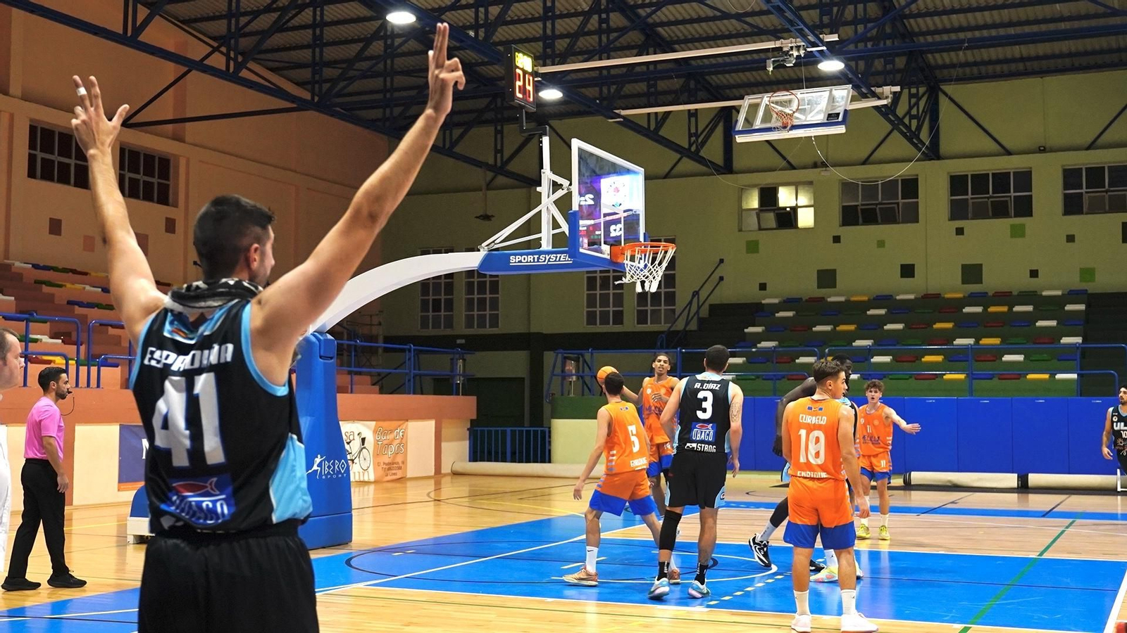 Las fotos del ULB-Enrique Soler de Melilla de la Tercera FE