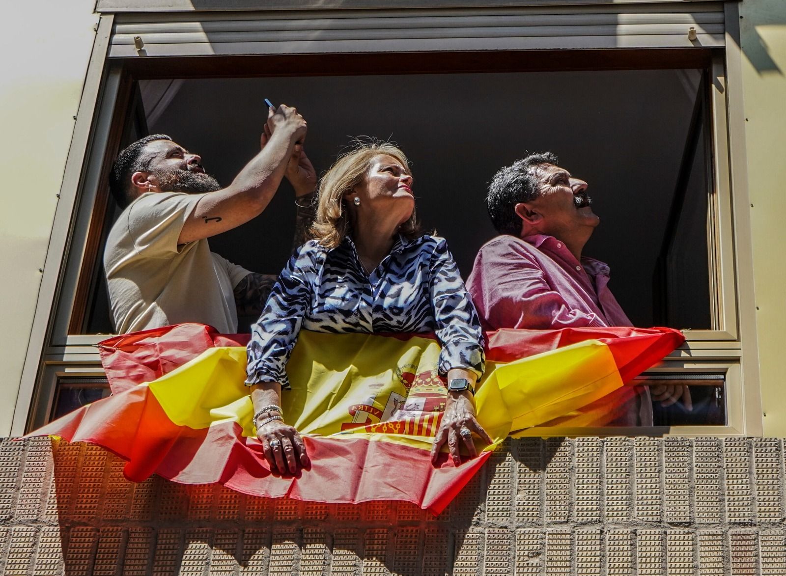 Ambiente en Granada durante el Día de las Fuerzas Armadas, en imágenes
