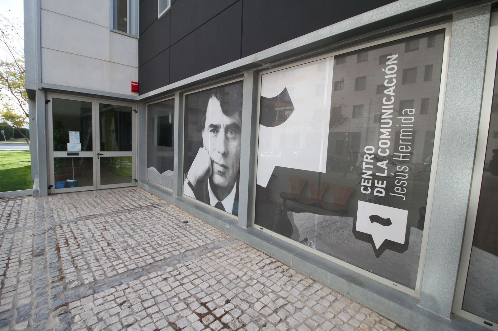 Centro de Comunicación Jesús Hermida en Huelva.