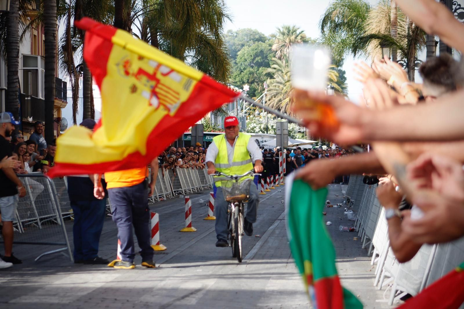 Las imágenes del sábado durante  la morotada en el Puerto de Santa María.
