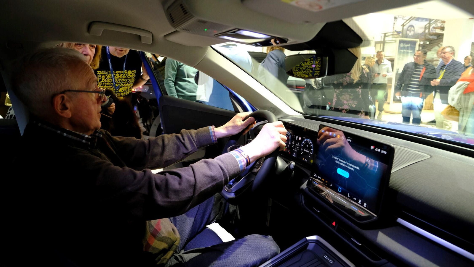 FINANZAS-ECONOMÍA (15894359).jpg