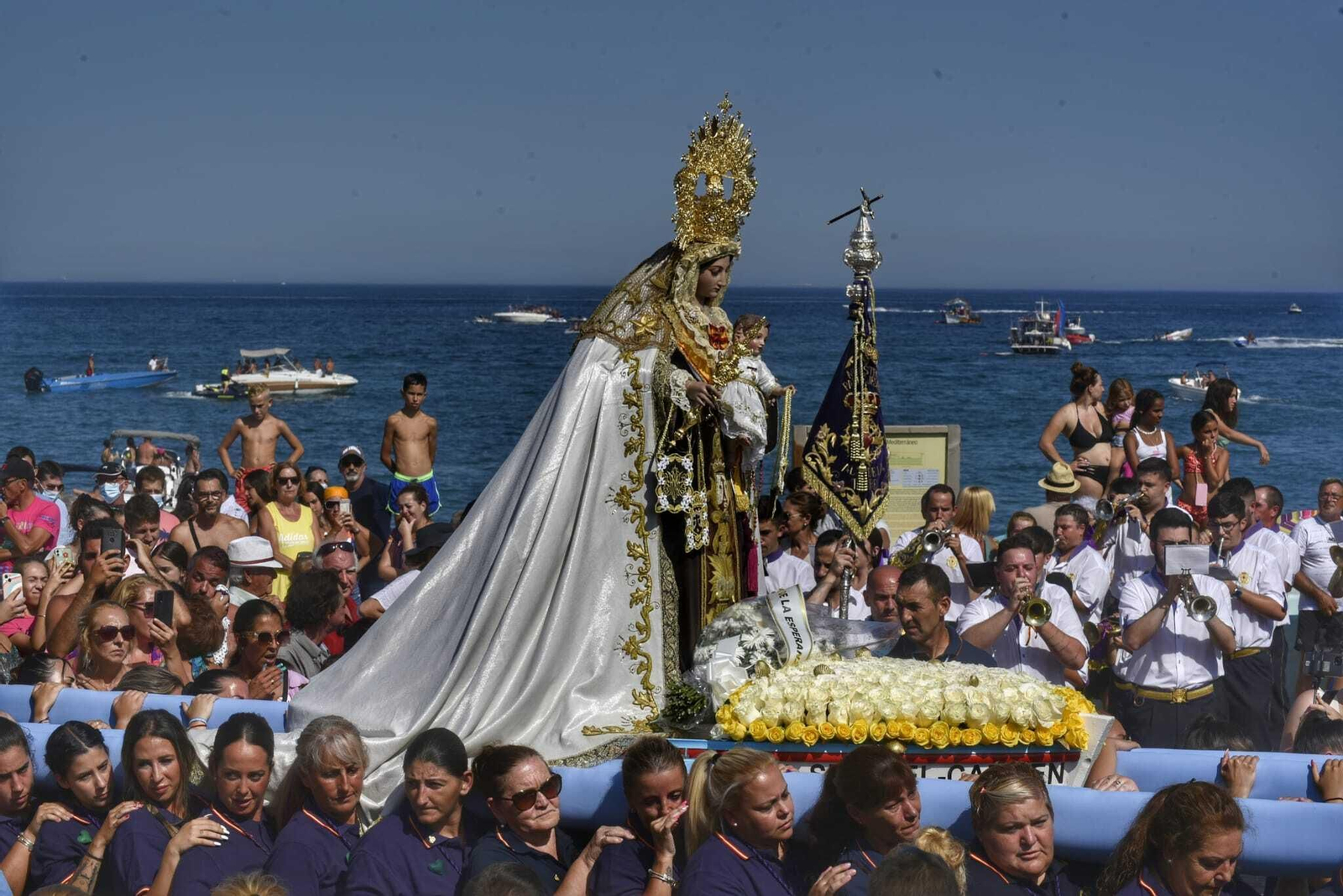 Las fotos de la procesión de la Virgen del Carmen en La Línea