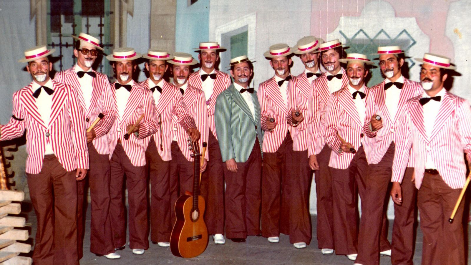 La chirigota de San Fernando 'Los Don Pepiño', de 1976.